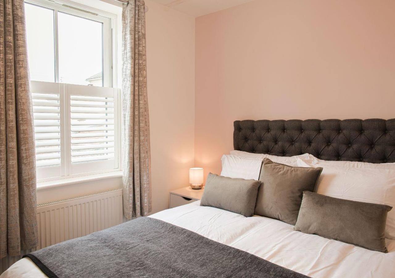 Villa Stunning 2 Bed With Private Patio And Free Parking Cheltenham Exterior foto